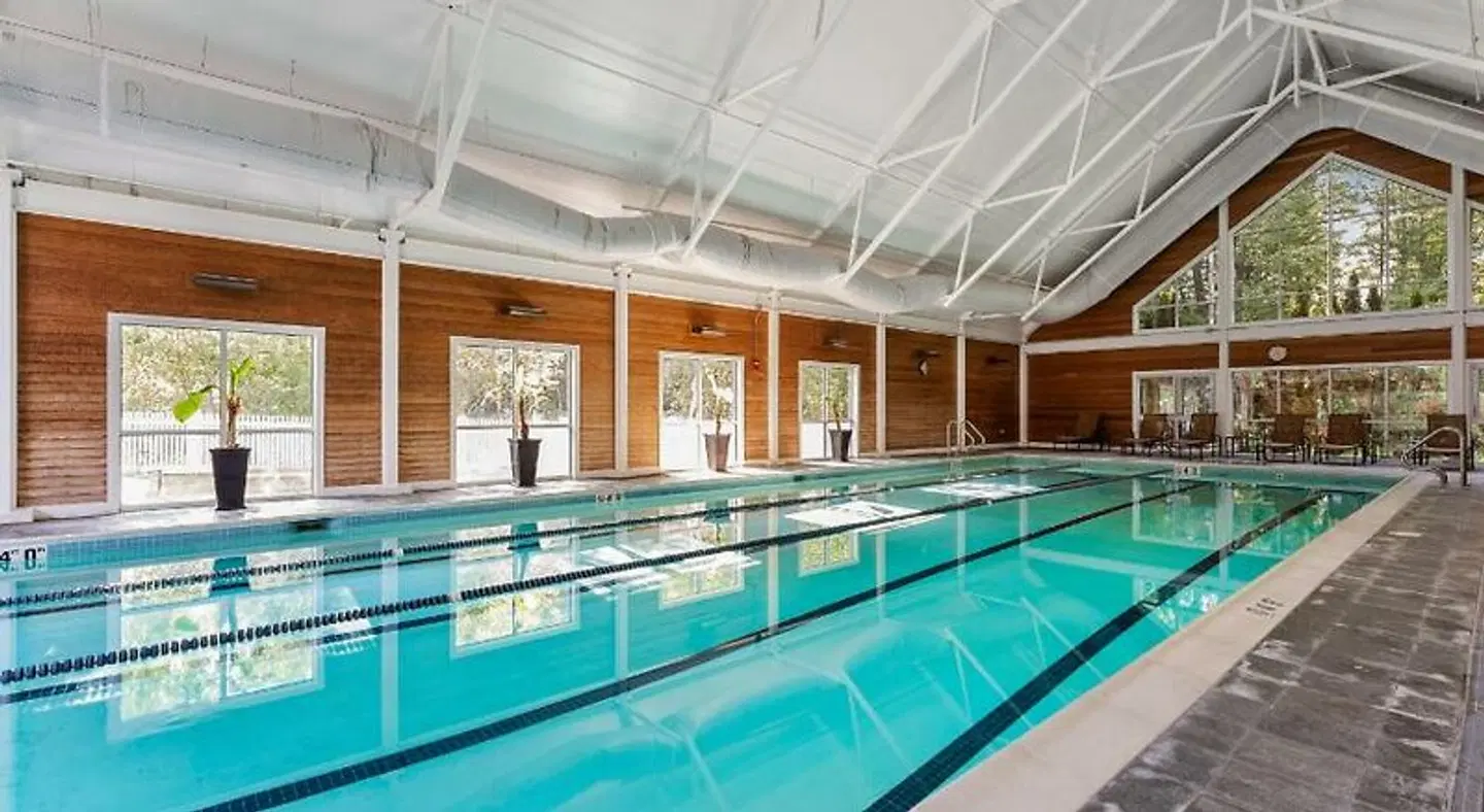 The Essex, Vermont's Culinary Resort and Spa Hallenbad