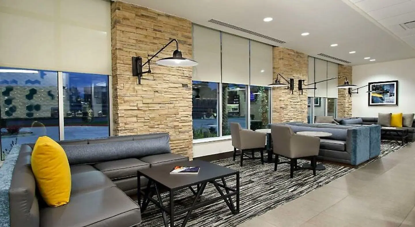 Hyatt Place Houston NW Vintage Park LOUNGE_LOBBY