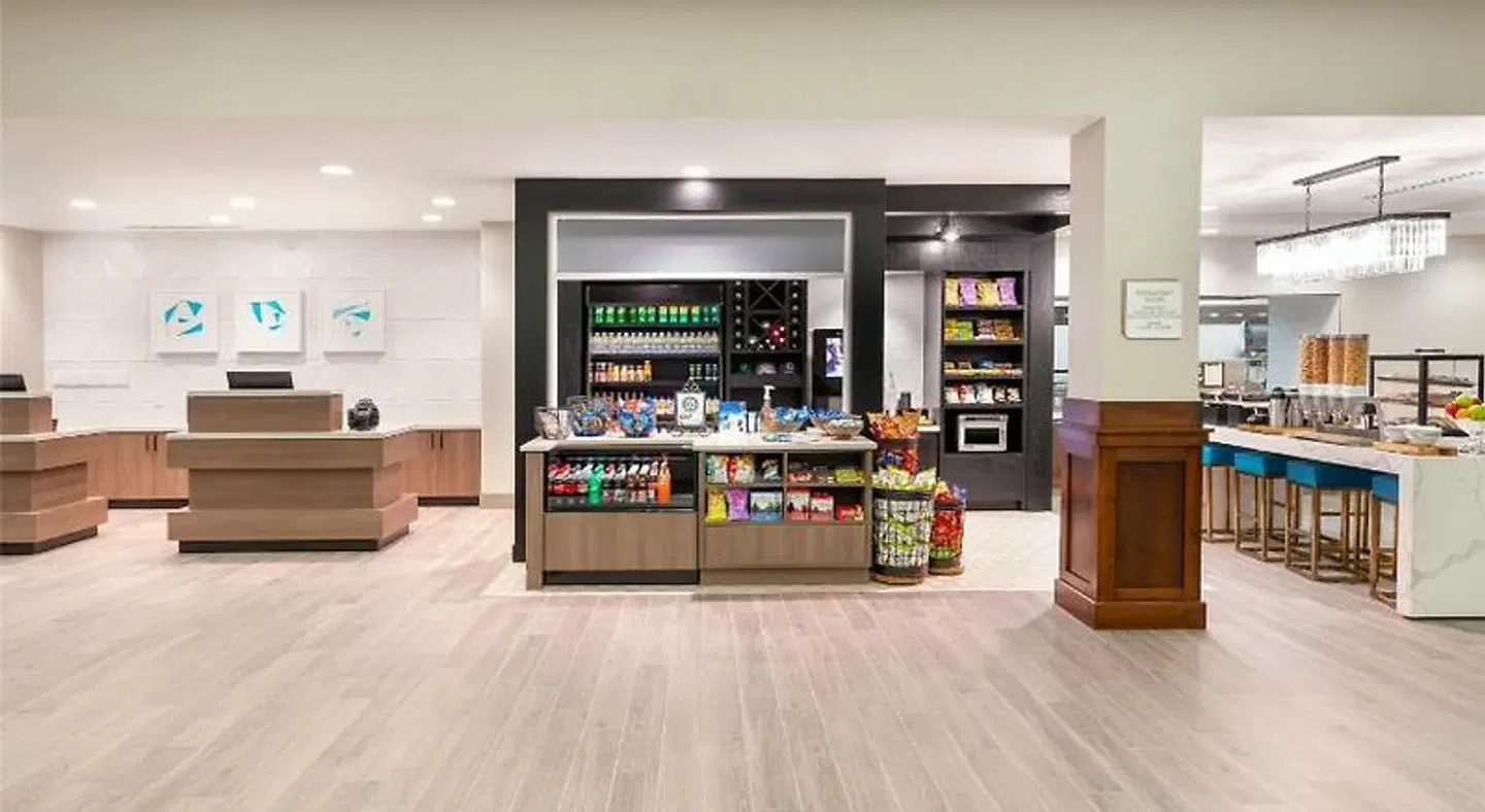 Hilton Garden Inn Billings Bar