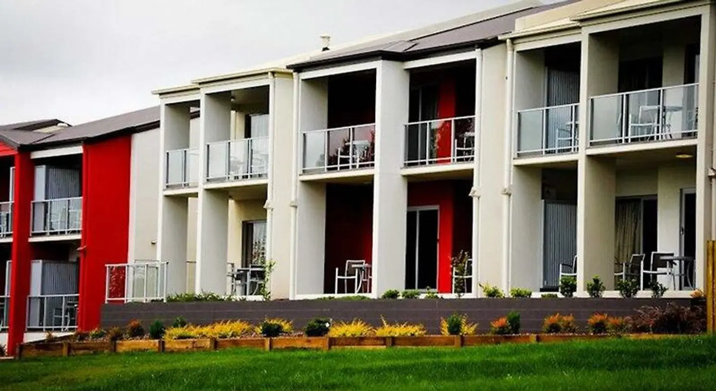 City Golf Club Motel EXTERIOR