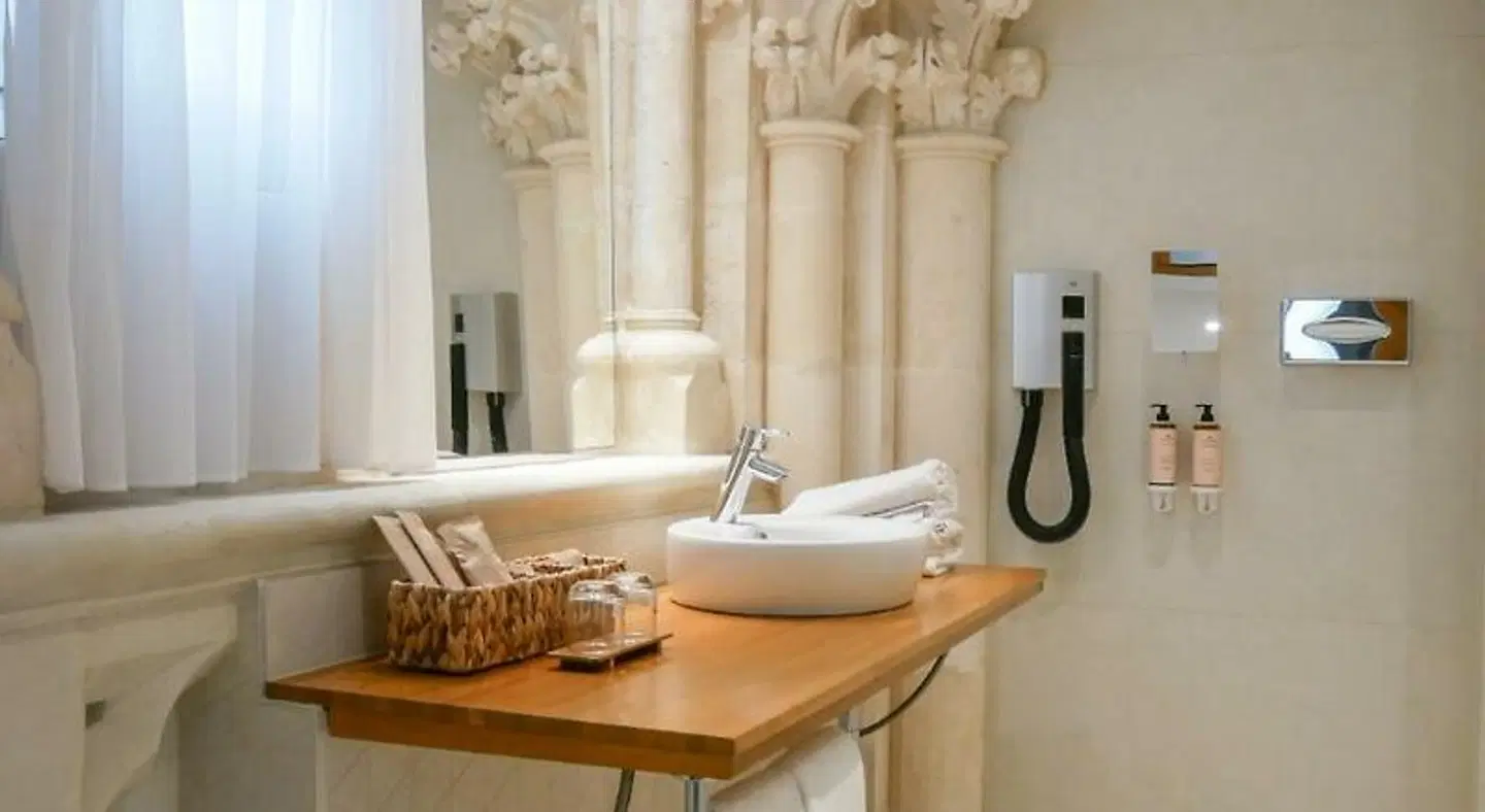 Mercure Poitiers Zentrum Hotel Badezimmer