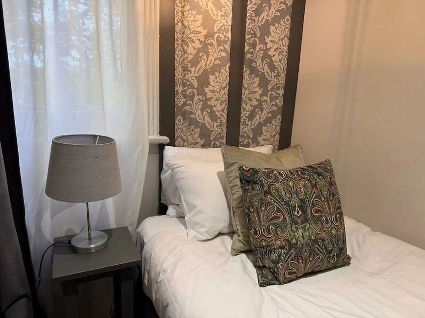 Regency House ROOM_EXAMPLE