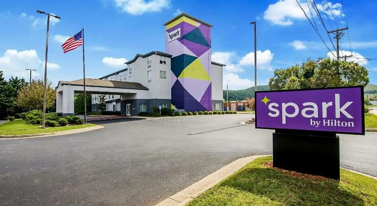 Spark by Hilton Lynchburg SPORTS_AND_LEISURE