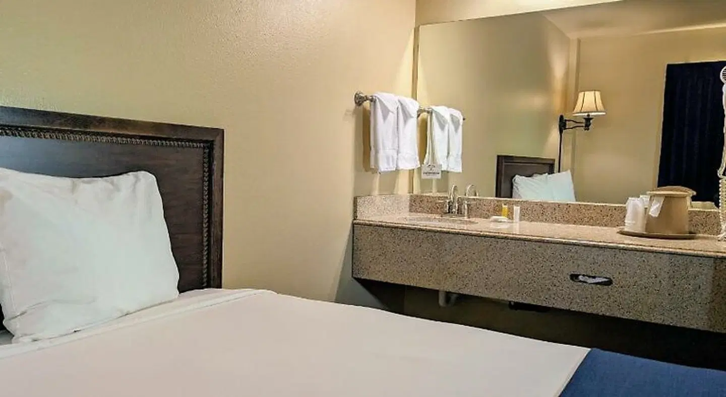 First Gold Hotel ROOM_EXAMPLE