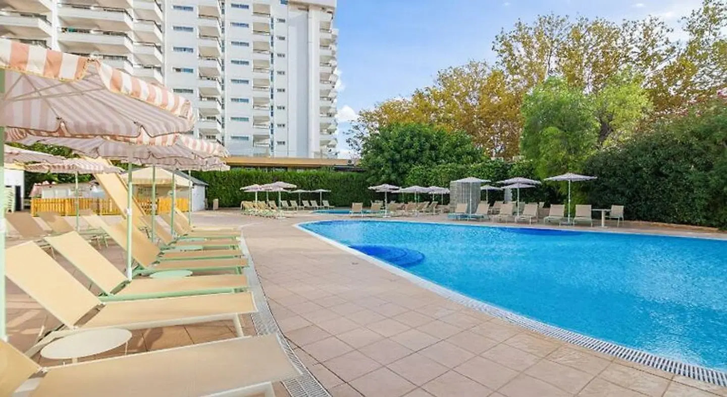 Sol Guadalupe OUTDOOR_POOL