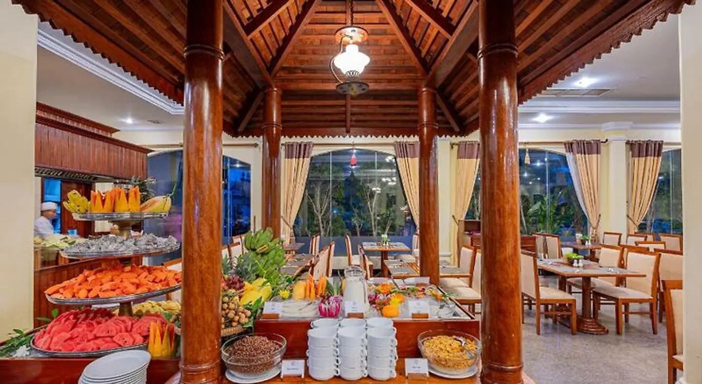 Somadevi Angkor Resort & Spa Restaurant