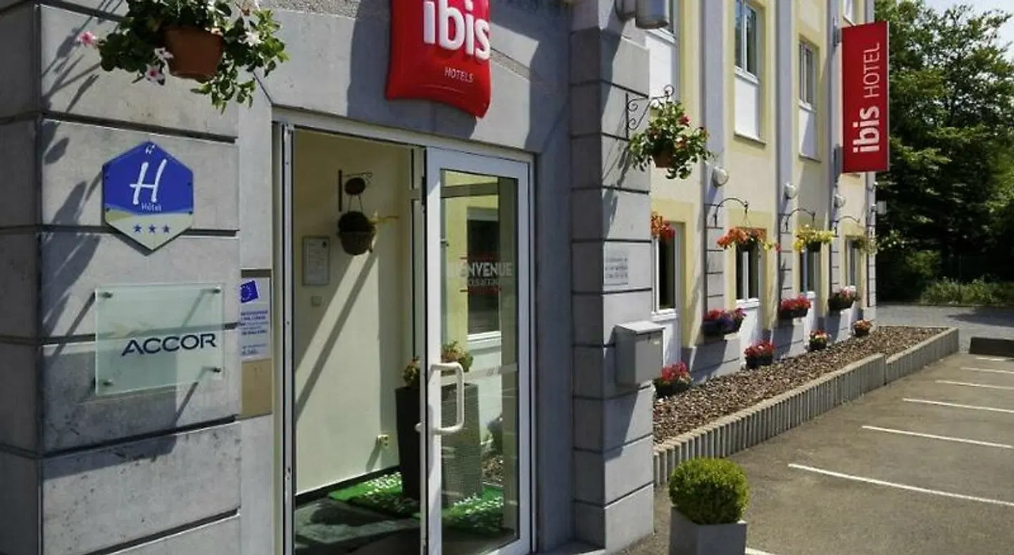 ibis Liège Seraing EXTERIOR