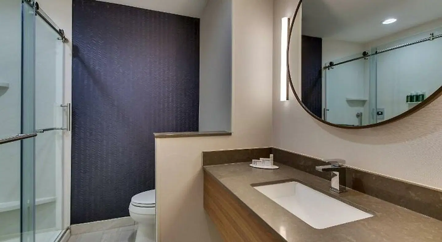 Fairfield by Marriott Inn & Suites Houston Brookhollow Badezimmer