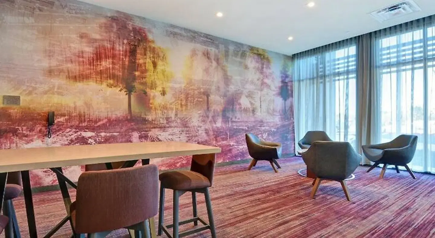 Courtyard by Marriott Bentonville Rogers Promenade Bar