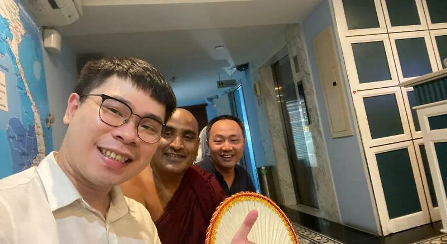 Hanoi Exclusive Hotel PEOPLE
