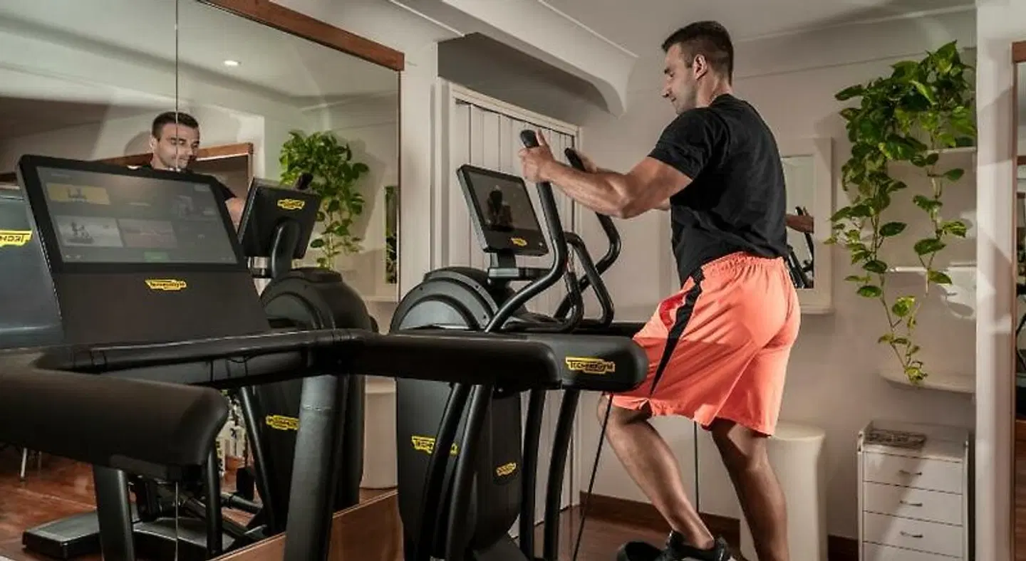 Eden Roc Suites SPORTS_AND_LEISURE