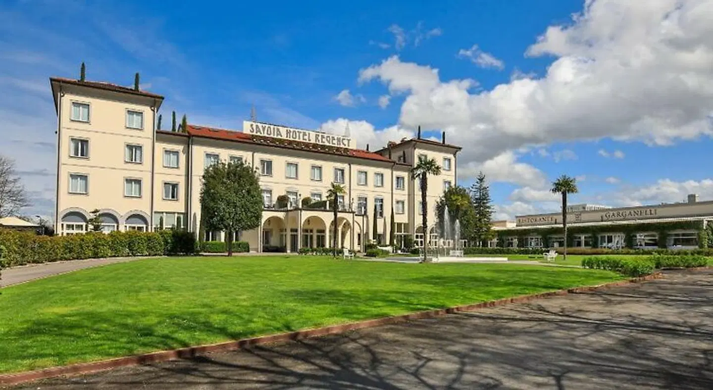 Savoia Hotel Regency EXTERIOR