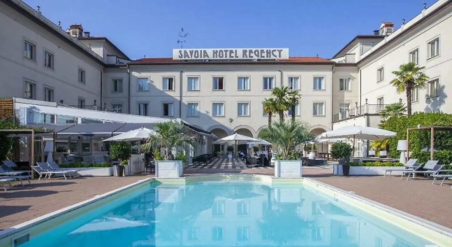 Savoia Hotel Regency OUTDOOR_POOL