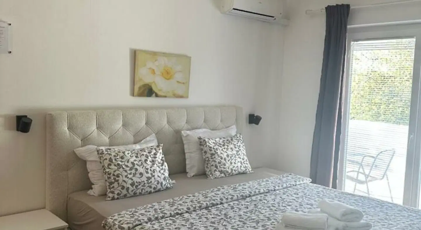 House Zupan ROOM_EXAMPLE