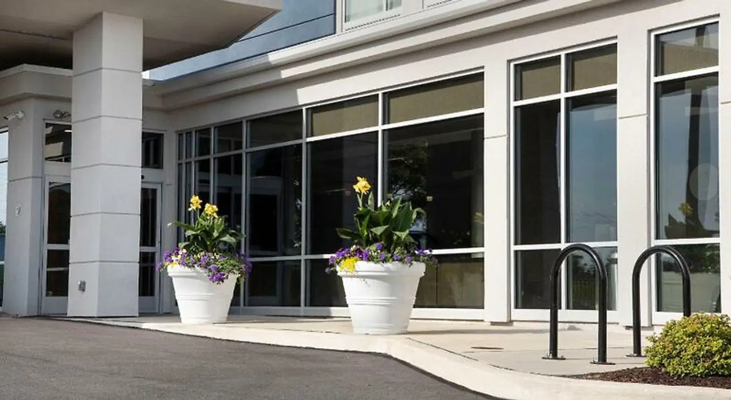 SpringHill Suites by Marriott Newark Downtown EXTERIOR