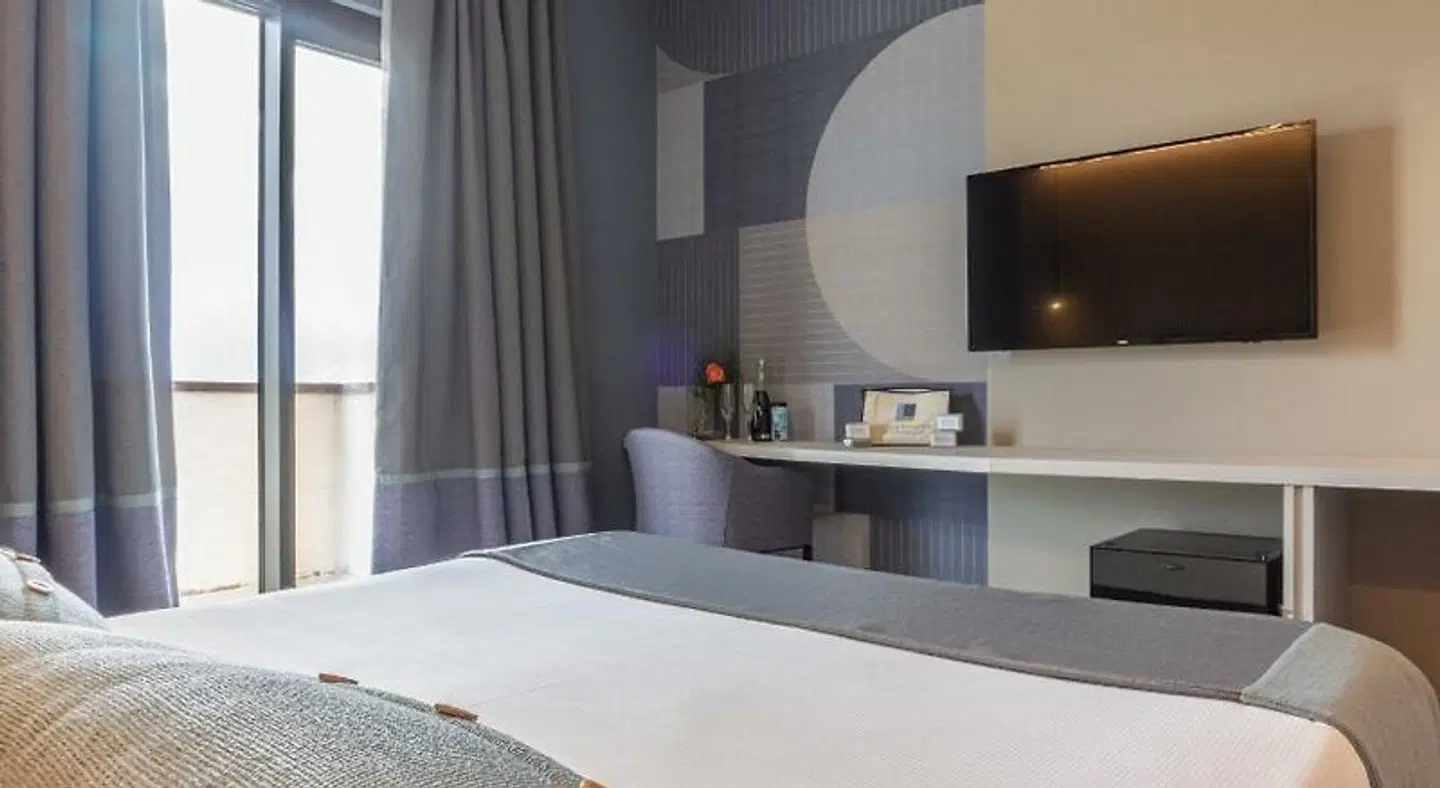 Fontana Olente ROOM_EXAMPLE