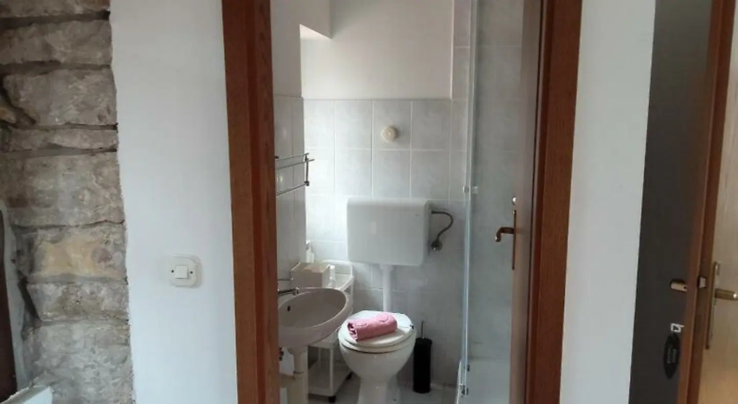 Rooms Svalina Badezimmer