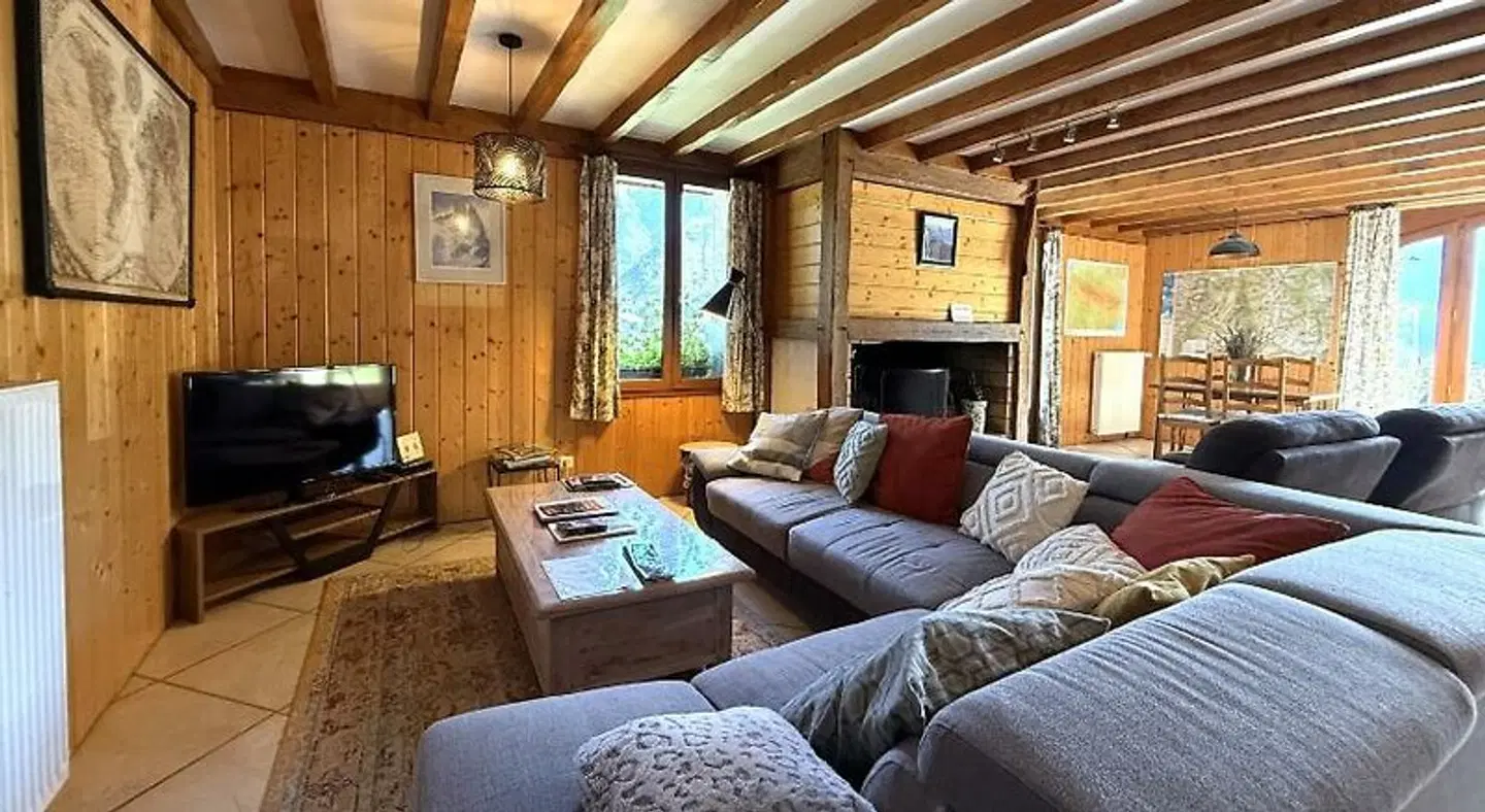 L'Espiatet ROOM_EXAMPLE