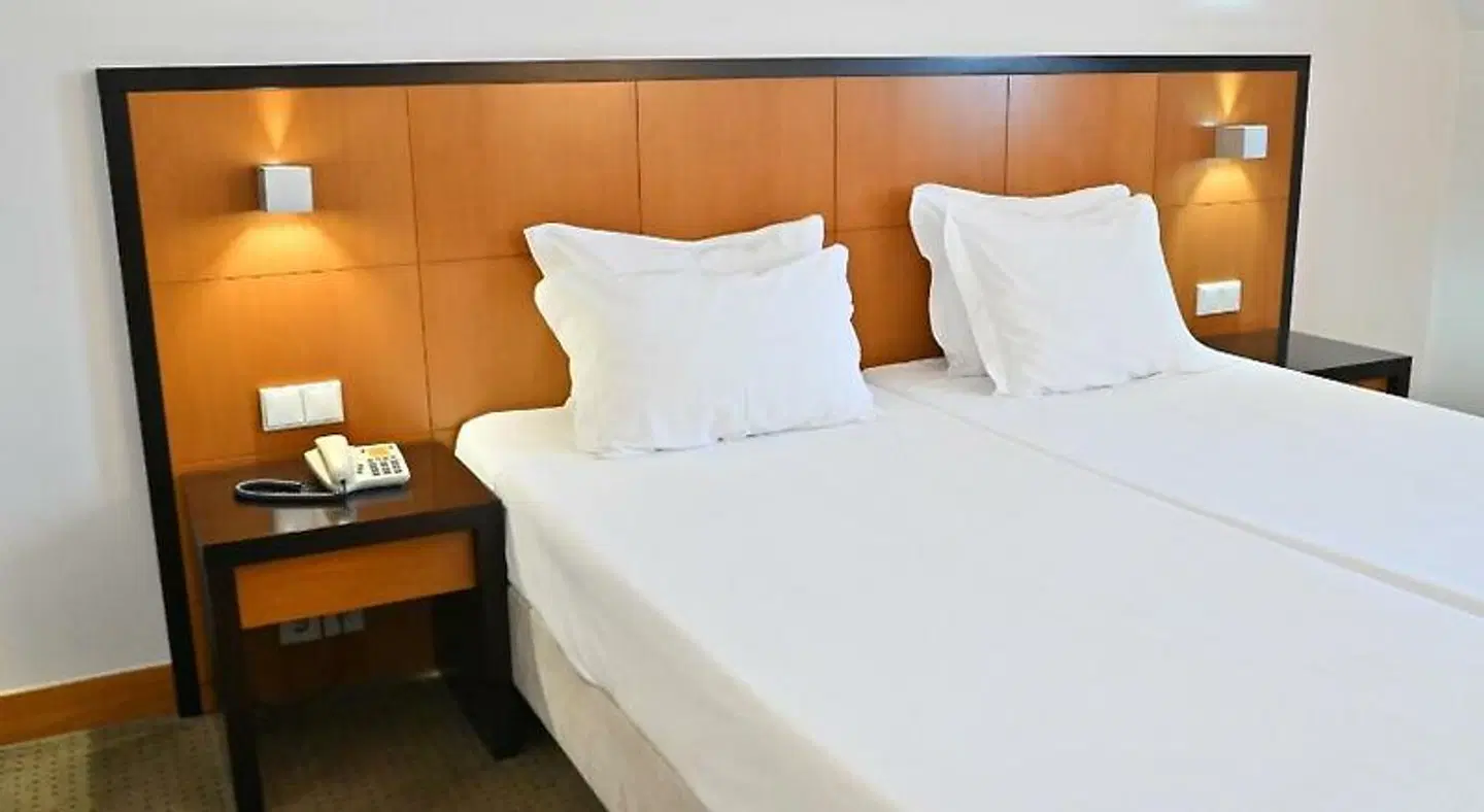 Hotel Restaurante Bagoeira ROOM_EXAMPLE
