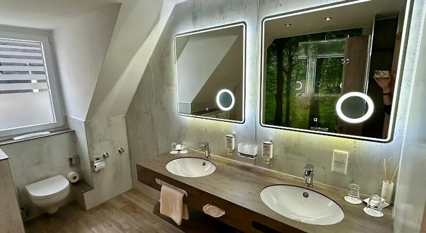 AKZENT Hotel Köhler Badezimmer