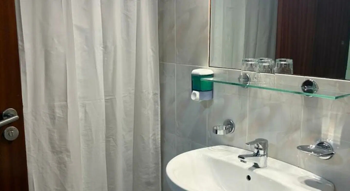 Hotel Tanausu Badezimmer