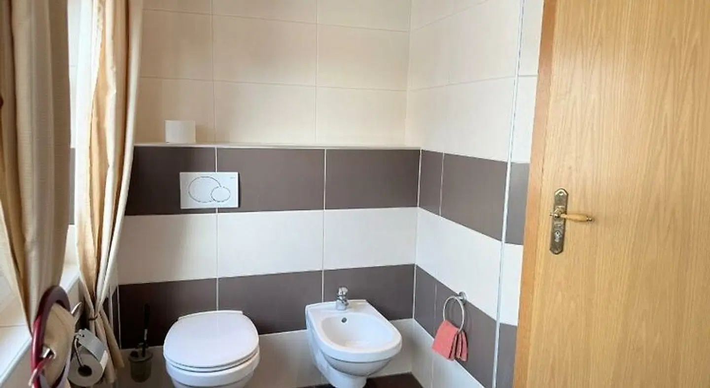 Hotel Zur Erholung Badezimmer