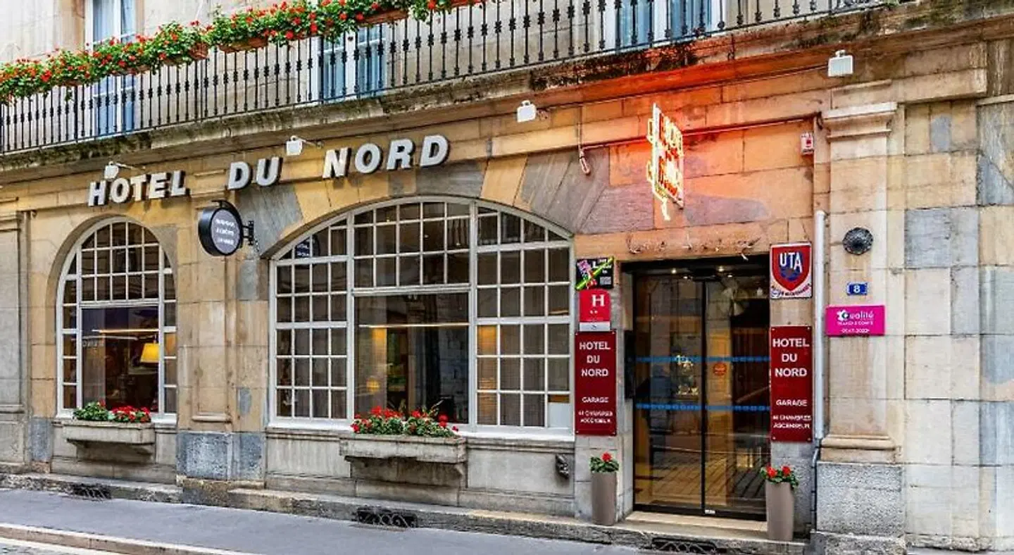 Du Nord EXTERIOR