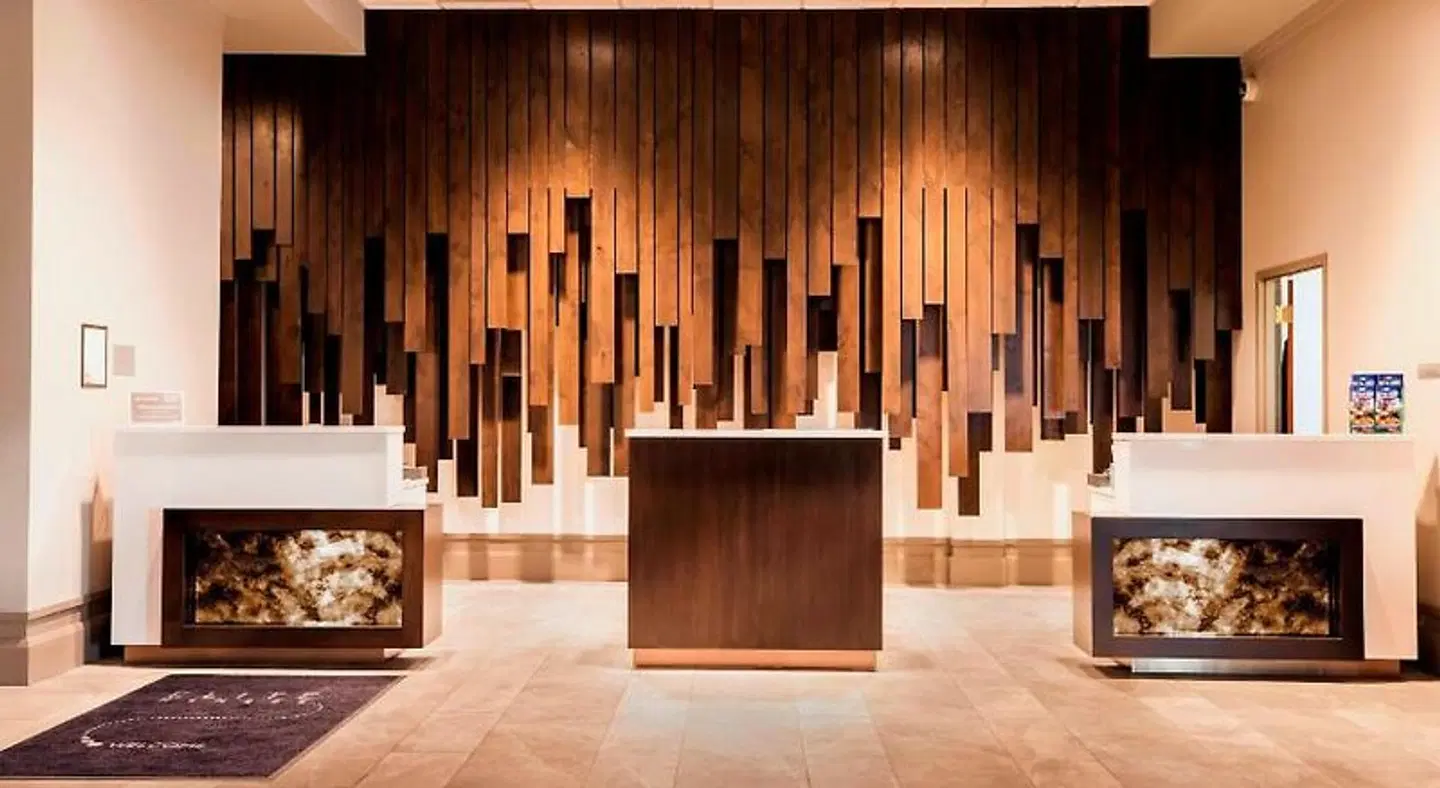 Delta Hotels by Marriott Fargo LOUNGE_LOBBY
