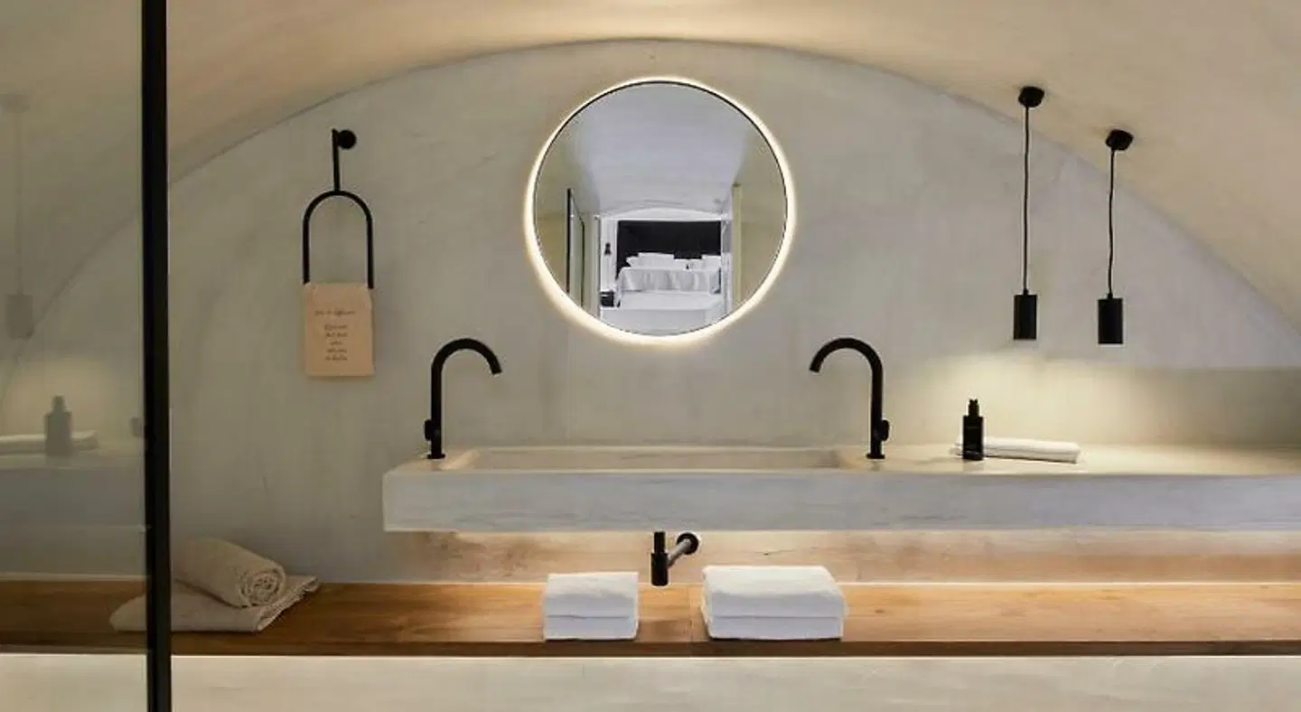 You And Me Suites Badezimmer