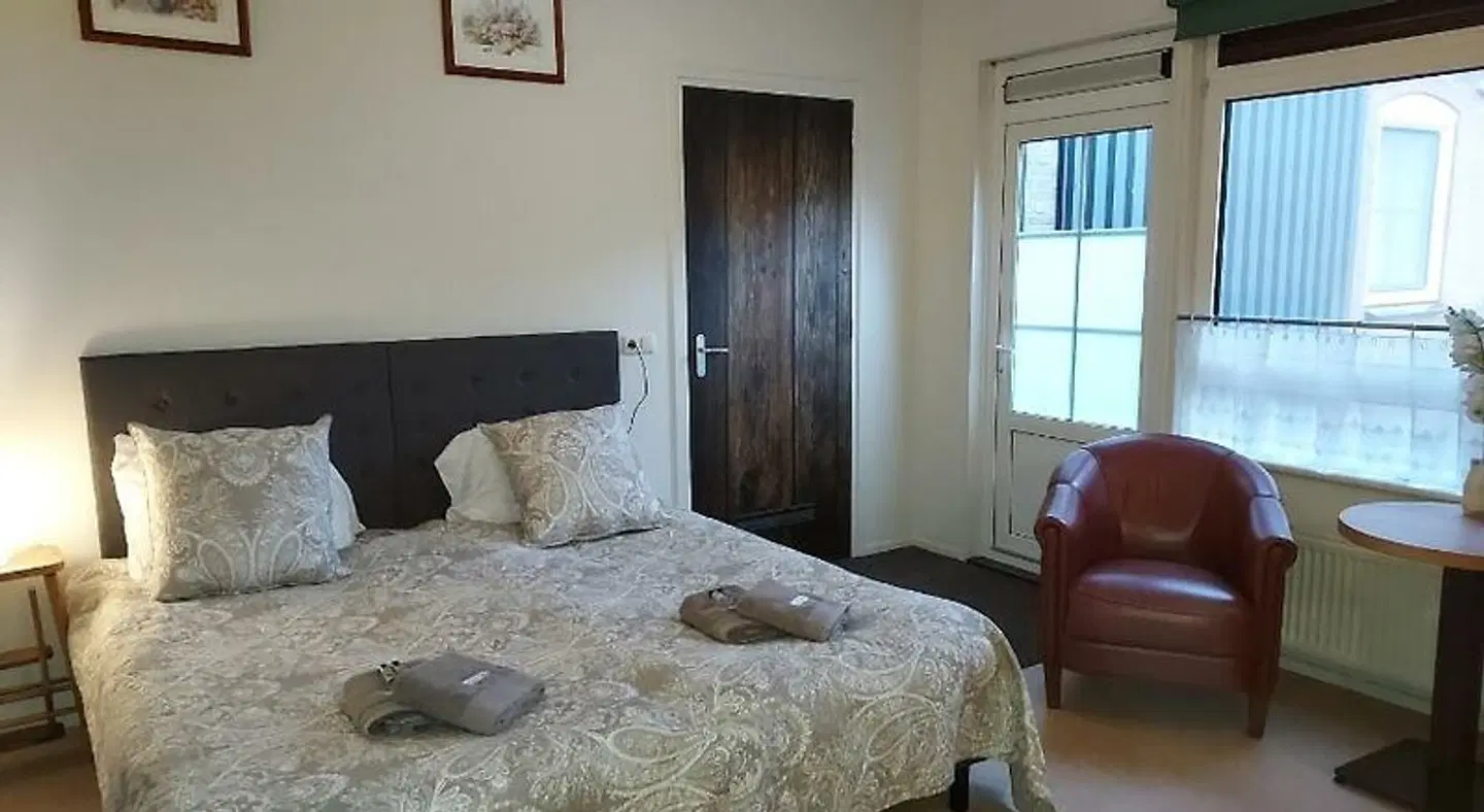 lodge 61 ROOM_EXAMPLE