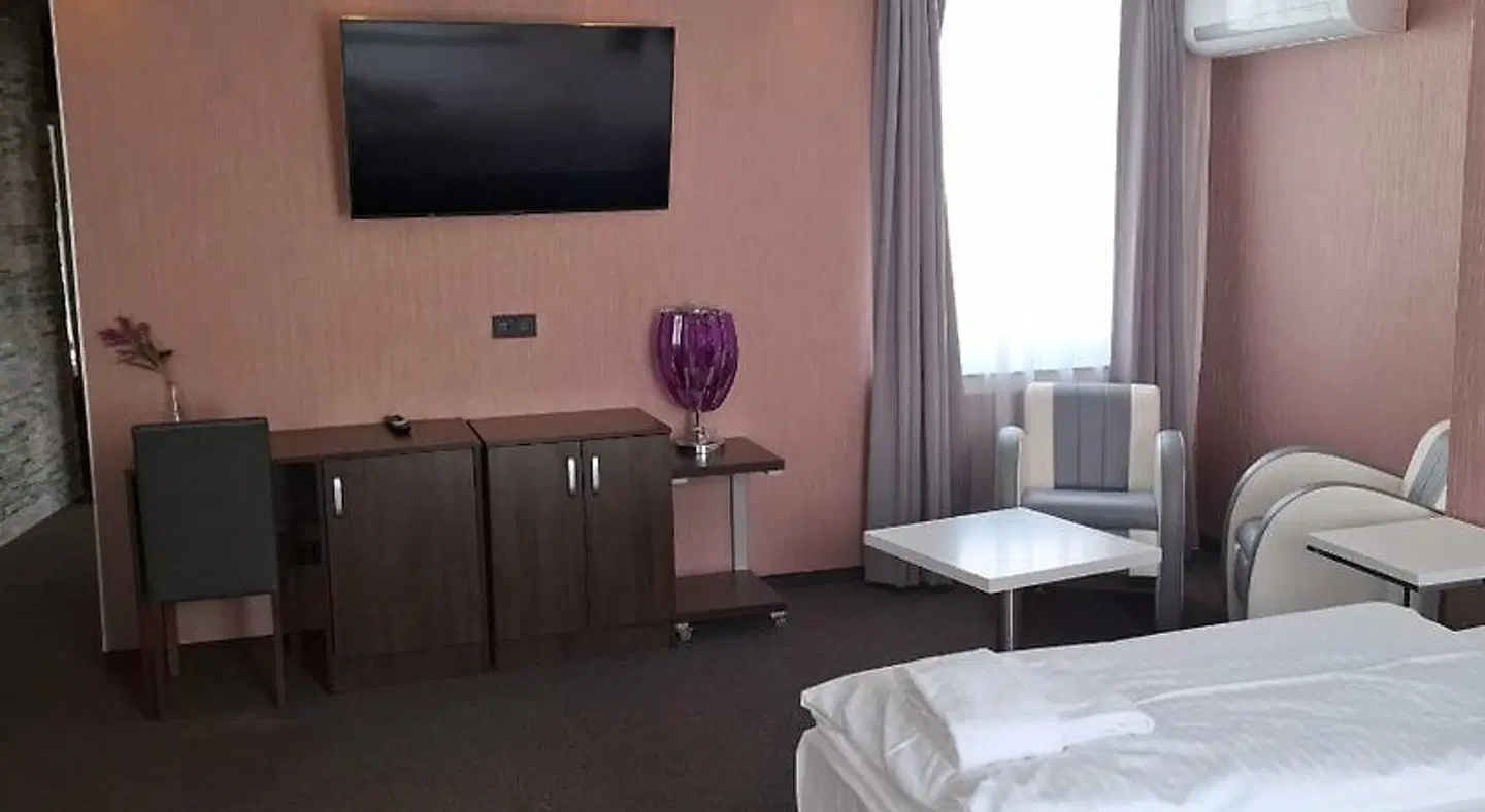 Stay-Inn Boardinghouse ROOM_EXAMPLE