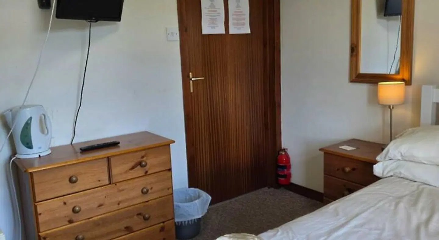 Beeches Guest House ROOM_EXAMPLE