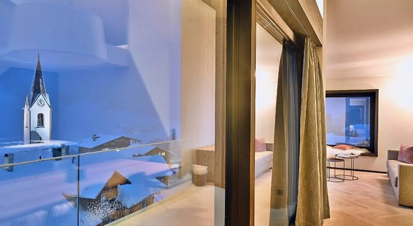 W52 Apartments ROOM_EXAMPLE