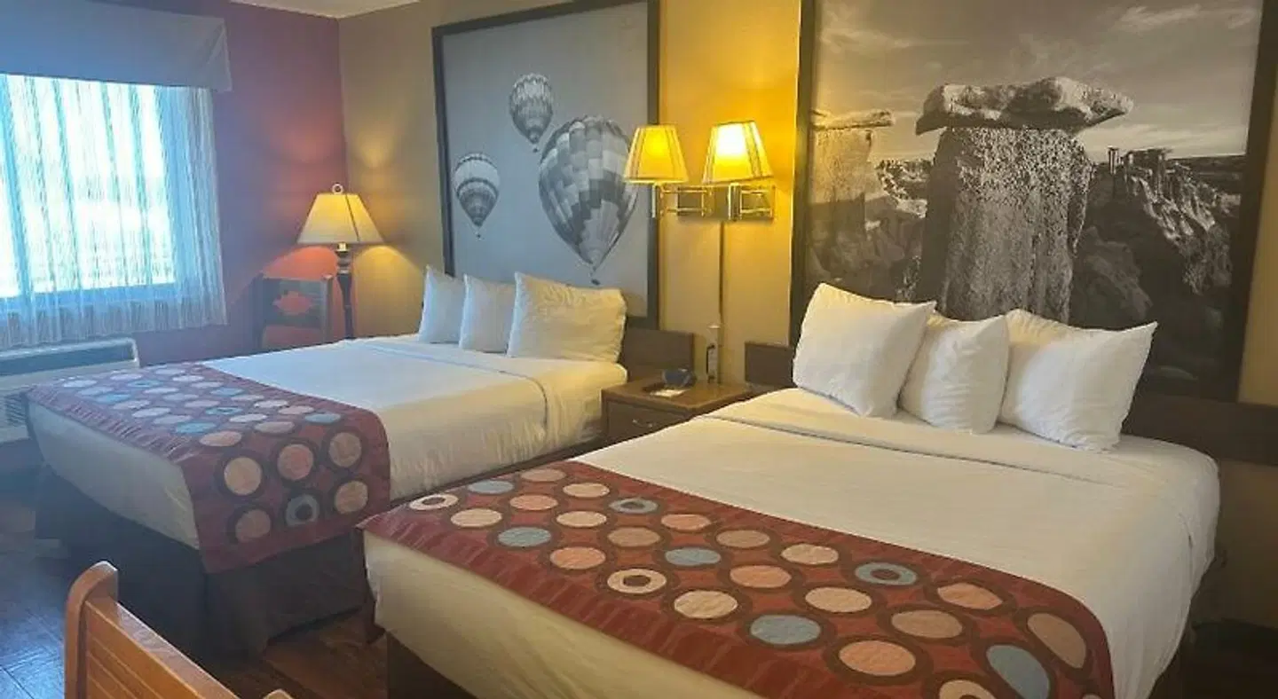 Super 8 by Wyndham Las Vegas ROOM_EXAMPLE