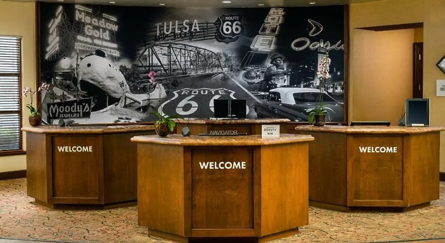 Renaissance Tulsa Hotel & Convention Center LOUNGE_LOBBY