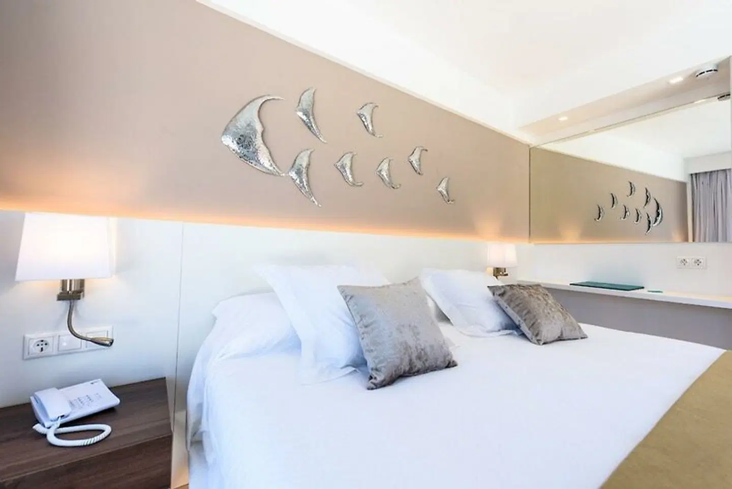 Plaza Santa Ponsa Boutique ROOM_EXAMPLE