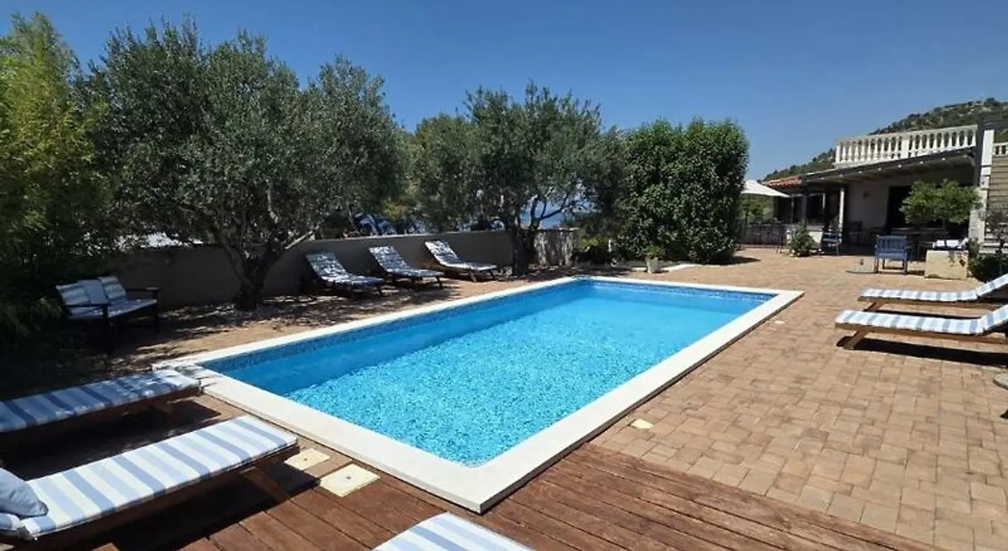 Hotel Stipe OUTDOOR_POOL