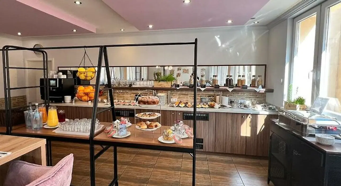 stadthotel miya Restaurant