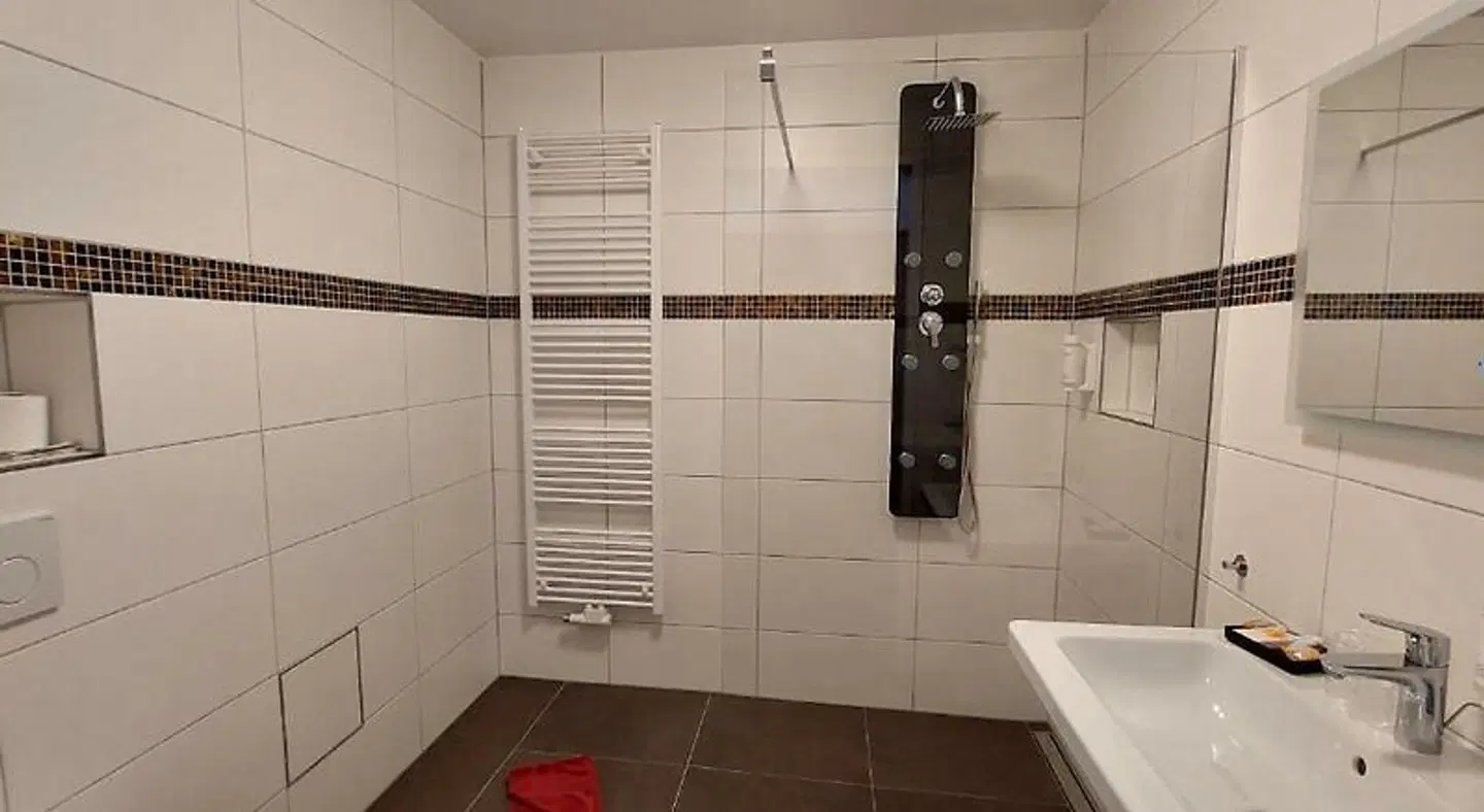 Amber-HST Badezimmer