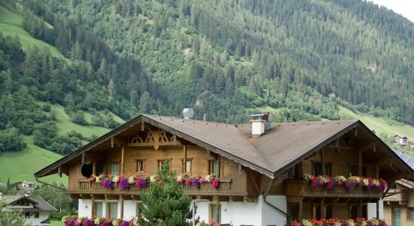 Brunnenhof EXTERIOR