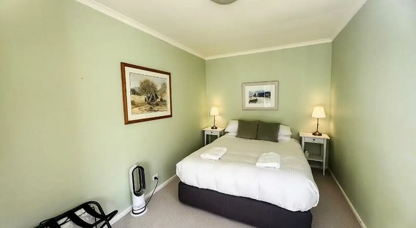 Victoria & Albert Guesthouse ROOM_EXAMPLE