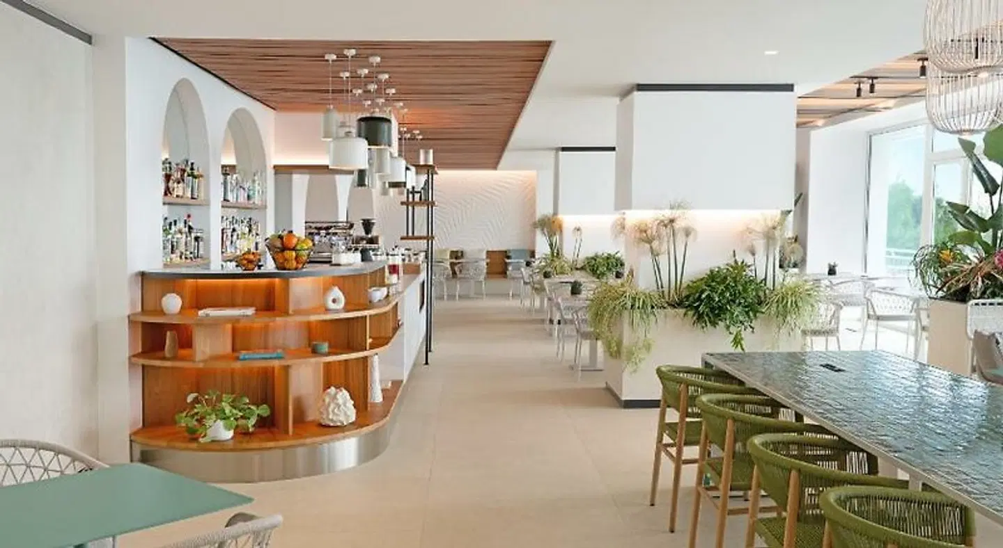 Mercure Delfino Taranto Bar