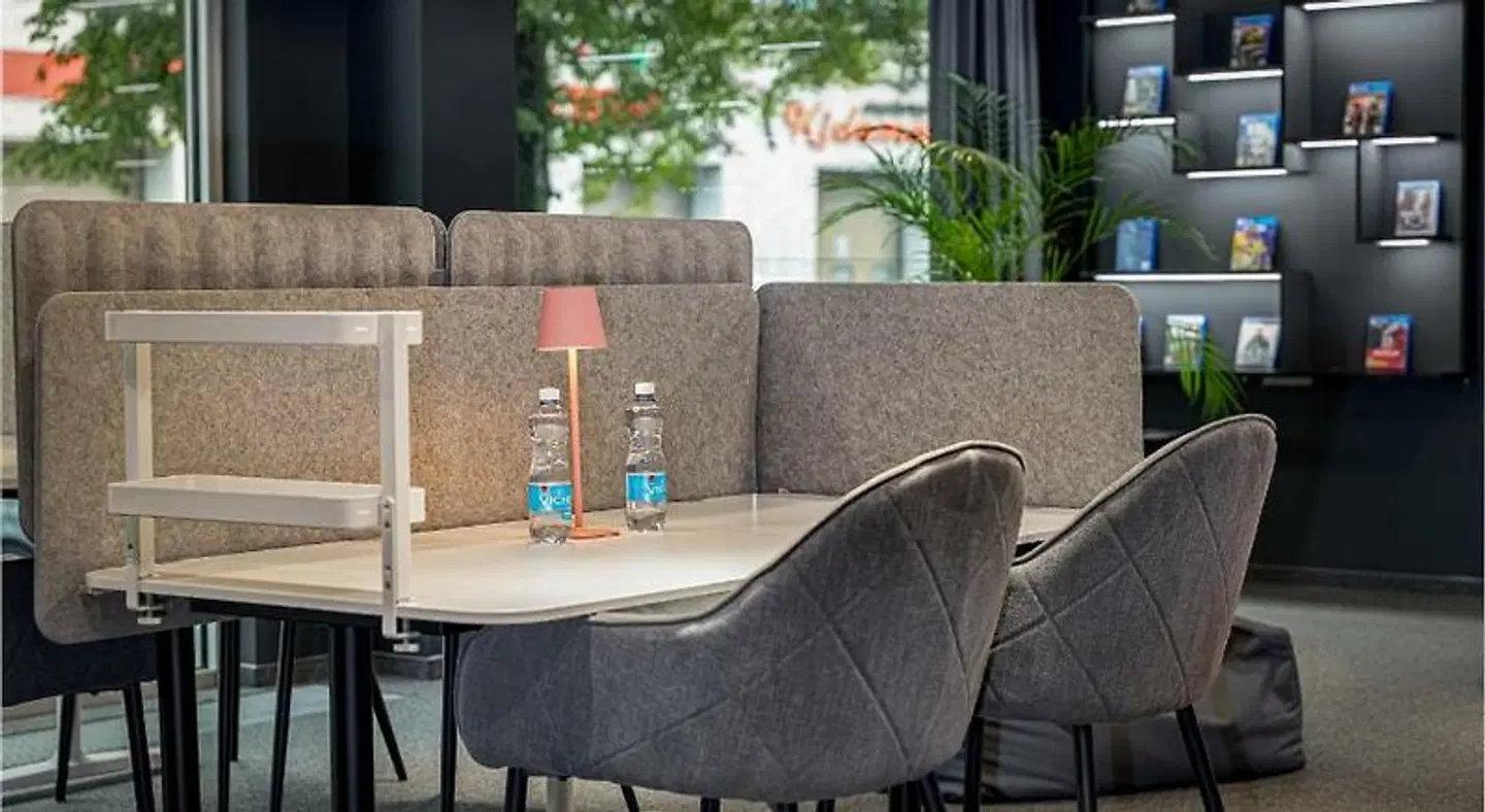 LUNA Self Check-in Hotel Klaipeda Bar
