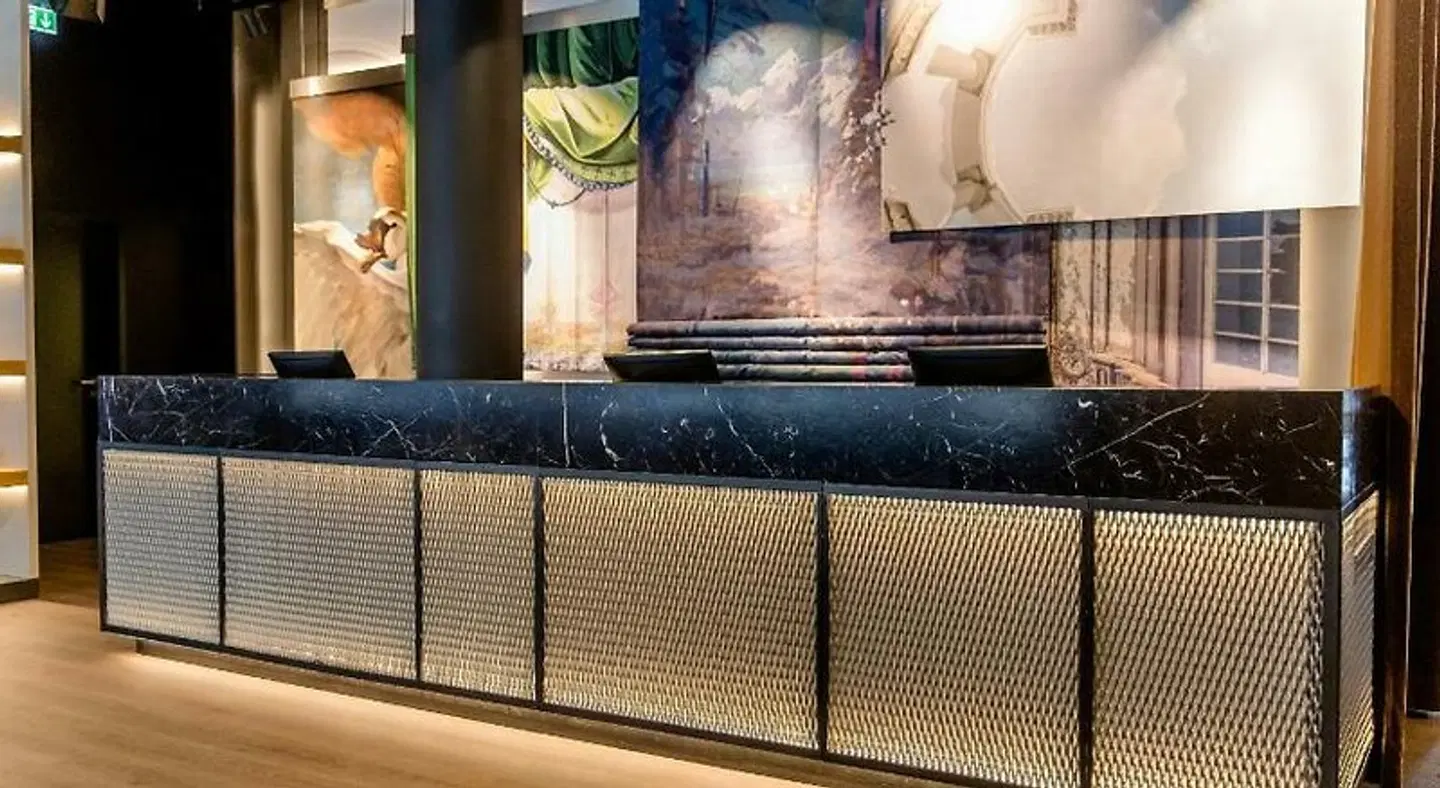 Motel One Stuttgart - Mitte LOUNGE_LOBBY