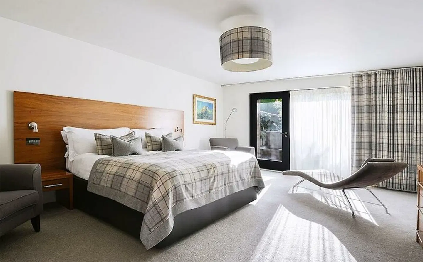 The Douglas Hotel ROOM_EXAMPLE