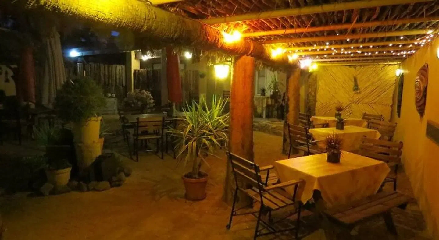 Bahnhof Hotel Aus Terrasse
