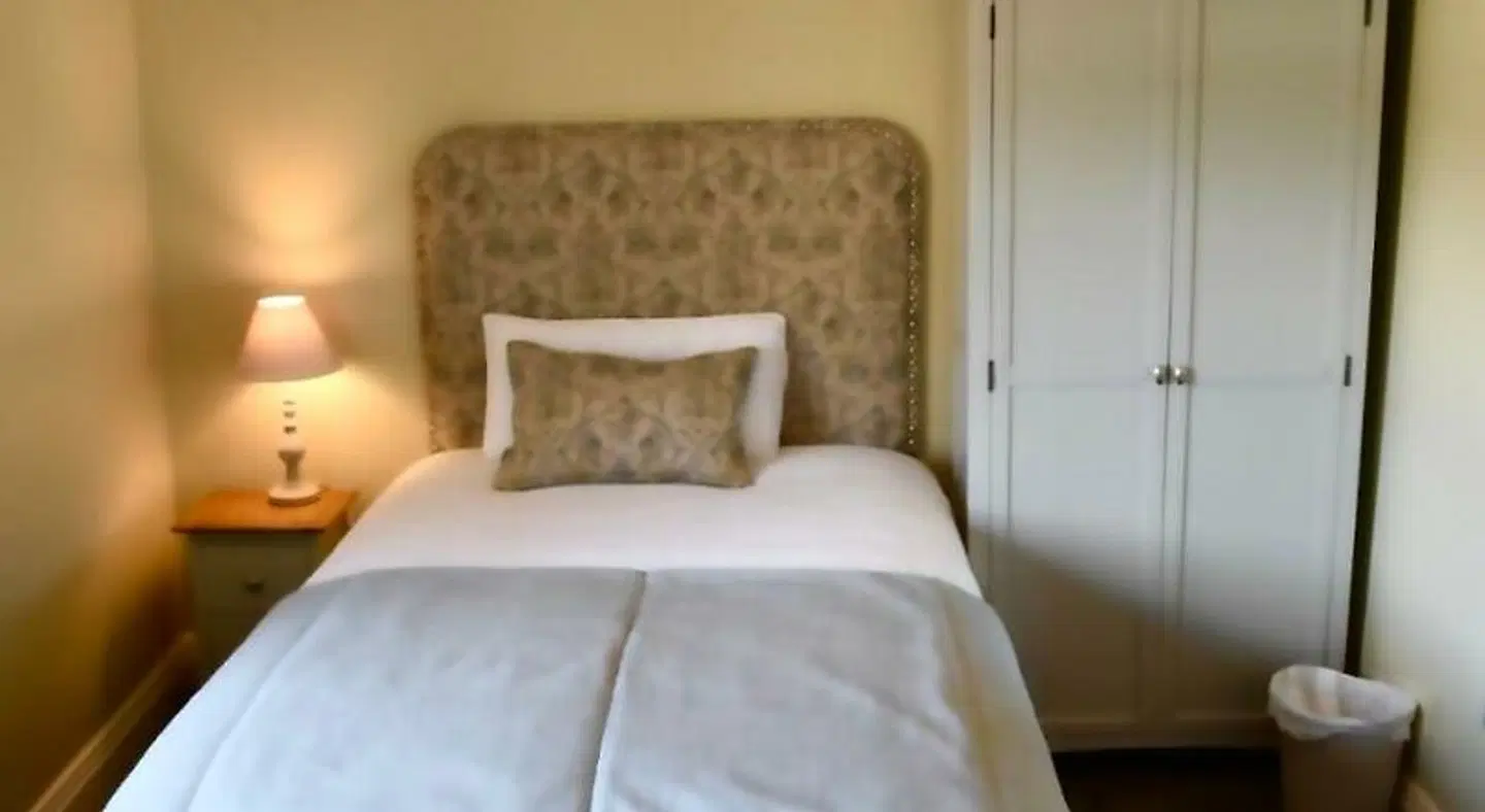 Befani's Mediterranean Restaurant & Townhouse ROOM_EXAMPLE