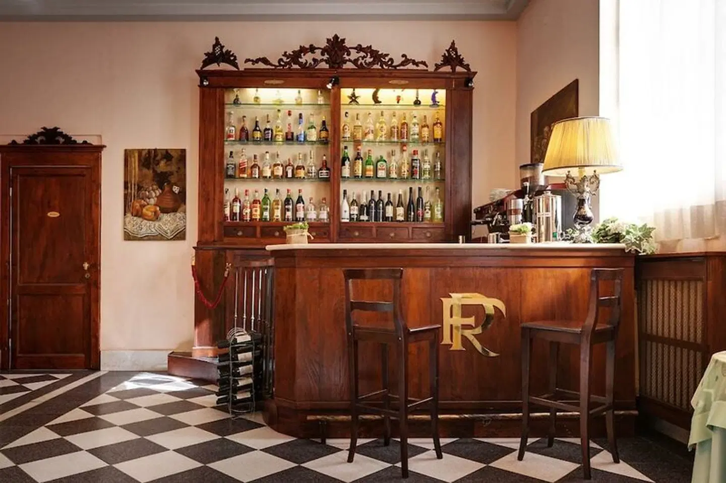 Hotel Residenza in Farnese Bar