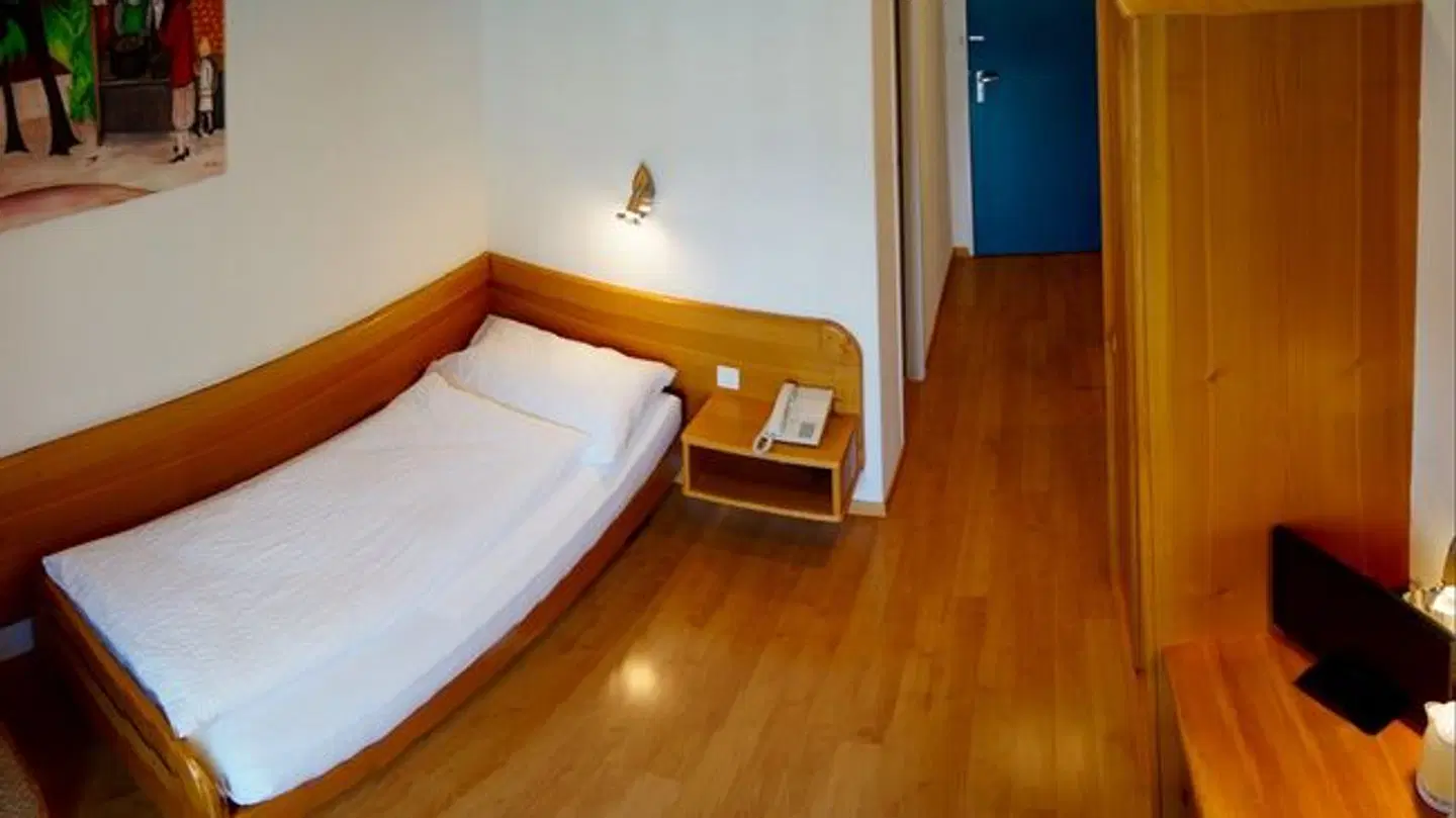 Victoria ROOM_EXAMPLE