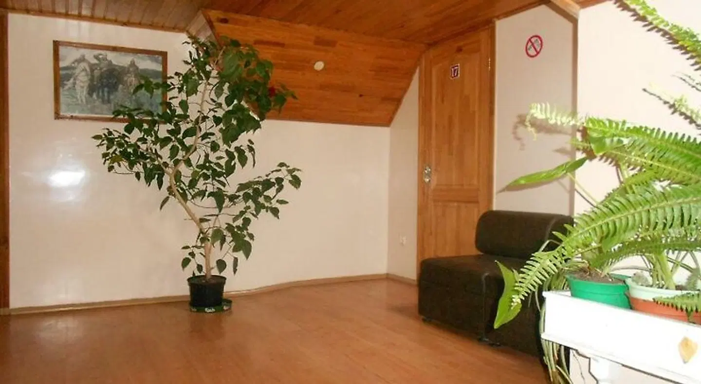 Rugelis LOUNGE_LOBBY